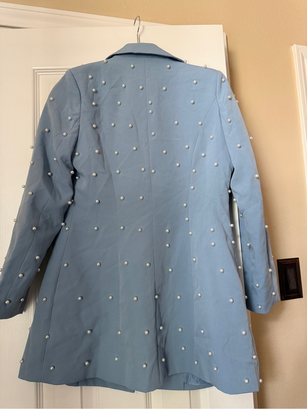 Boohoo Powder Blue Pearl-Studded Blazer Jacket - Picture 4 of 4